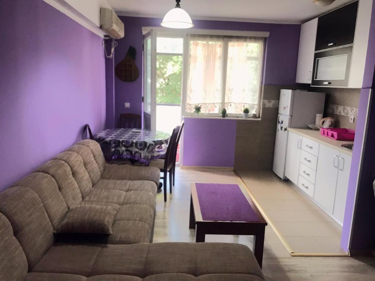 Apartment Nina Bar Bagian luar foto
