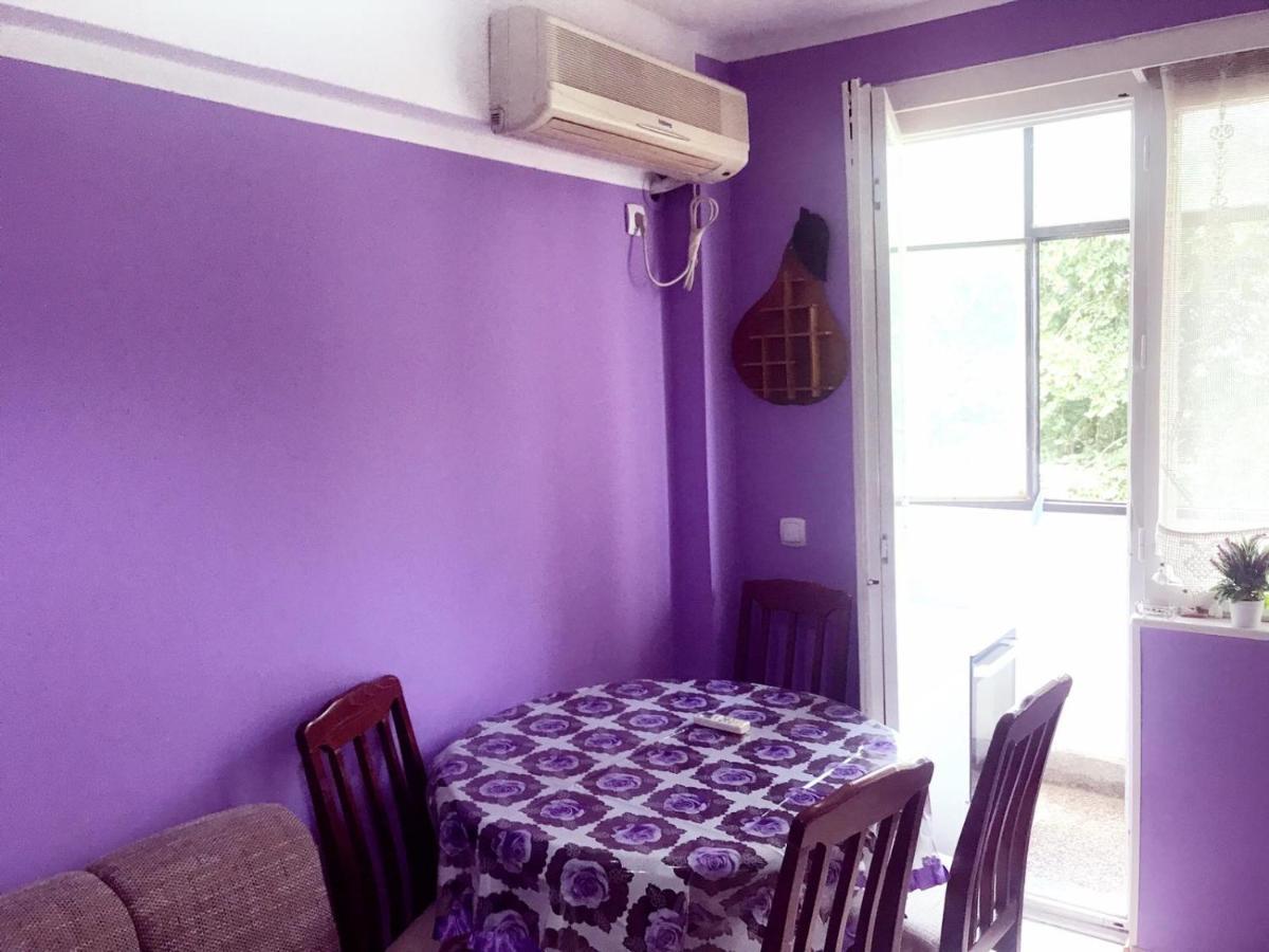 Apartment Nina Bar Bagian luar foto