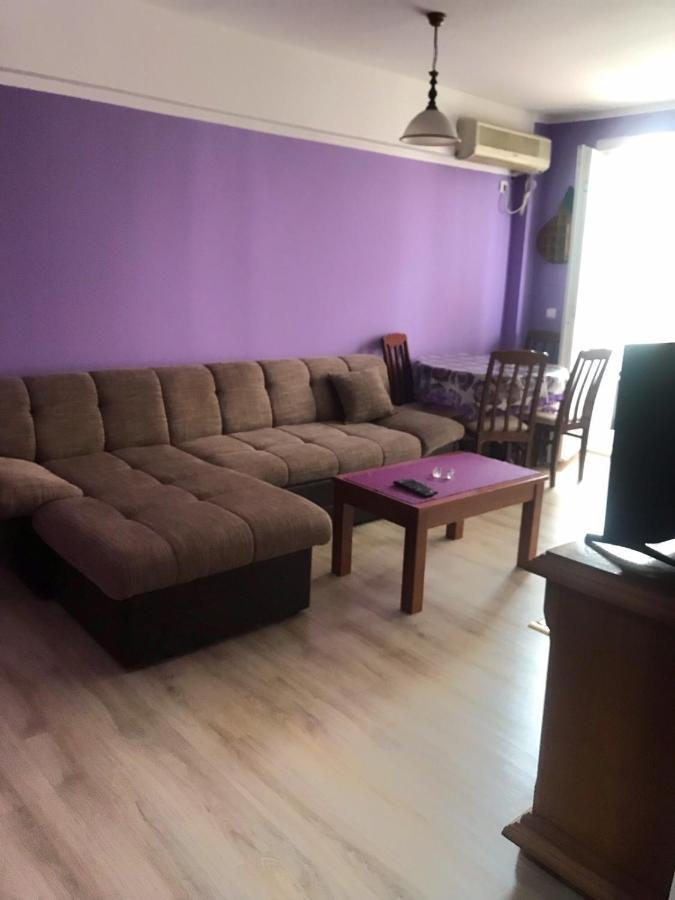 Apartment Nina Bar Bagian luar foto