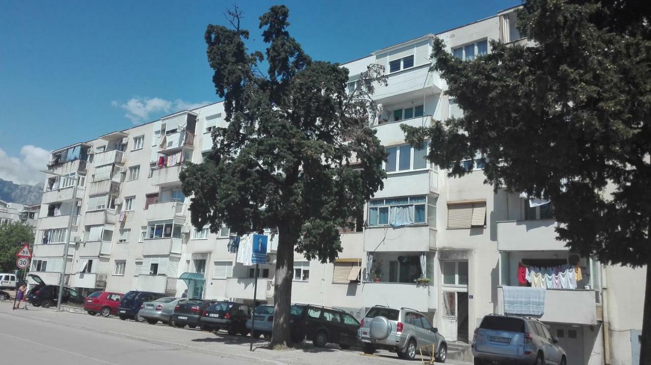 Apartment Nina Bar Bagian luar foto